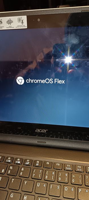 PC portátil Acer aspire r11