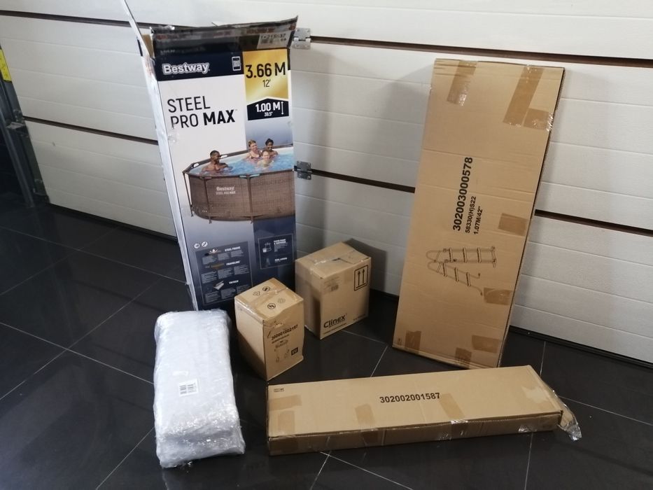 Basen stelażowy śr 360cm wys 100cm