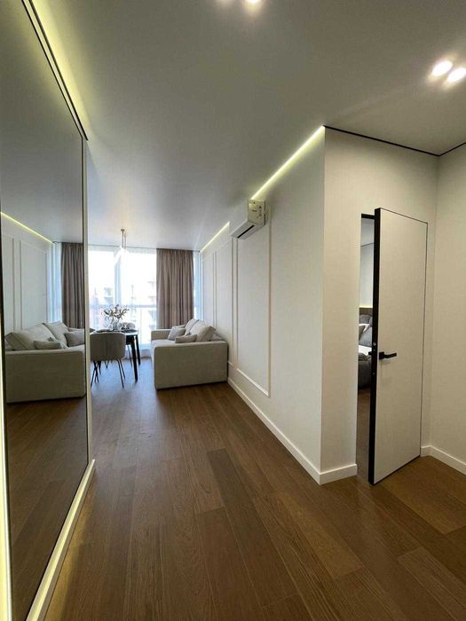 Продаж сучасної 1-кімнатної квартири в ЖК Central Park | Дизайнерський ремонт | 43 м²