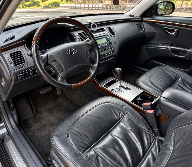 Hyundai Grandeur 2008 VIN KMHFC41DP9A406159 фото оголошення 12 з 13