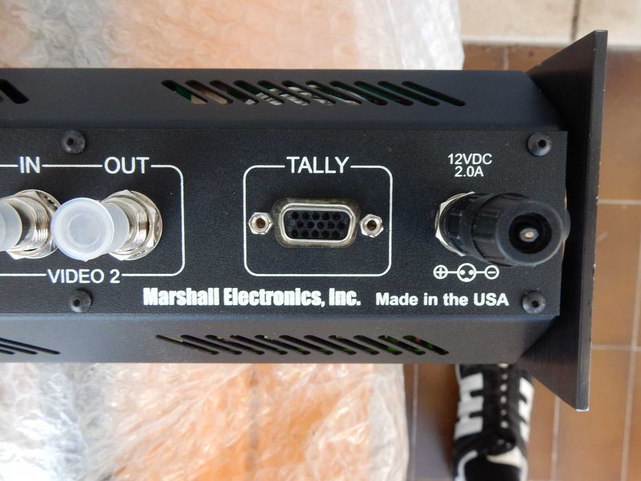 PARA VENDA TRIPLO MONITOR MARSHALL V-R43P