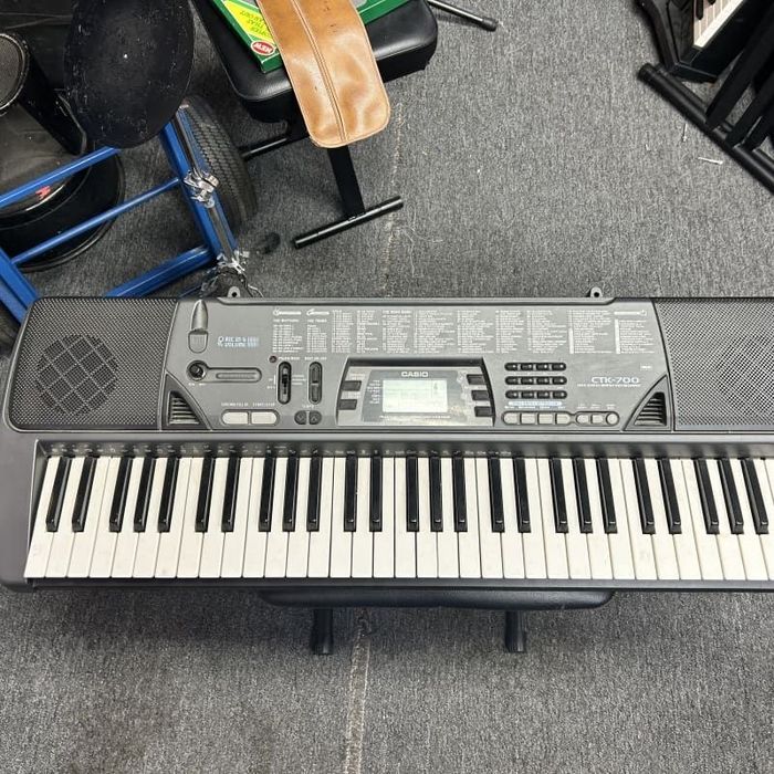 Синтезатор Casio CTK-700