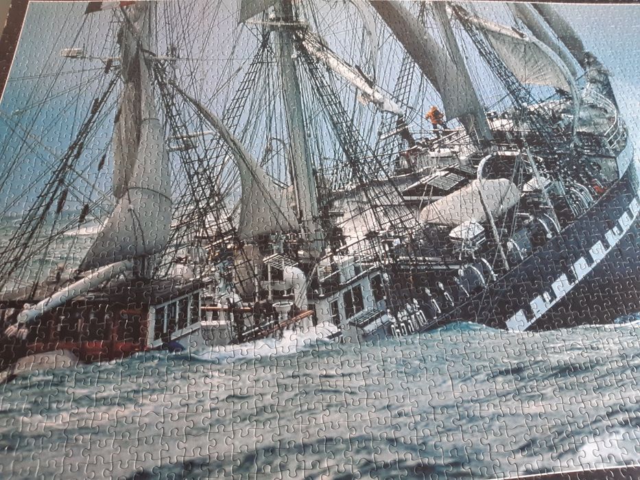 Puzzle de 2000 peças completo e montado
