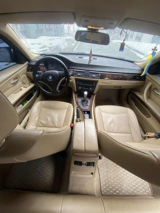 BMW 325ix 3.0 бензин