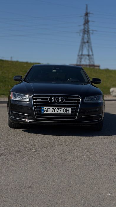 Audi A8 4.0 бензин 2014