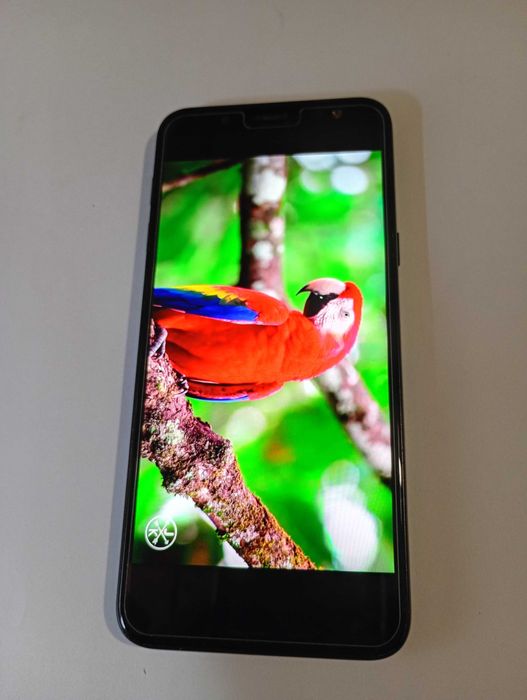 Смартфон Samsung Galaxy J6 3/32 Gb  (SM-J600F/DS) Гарний стан!