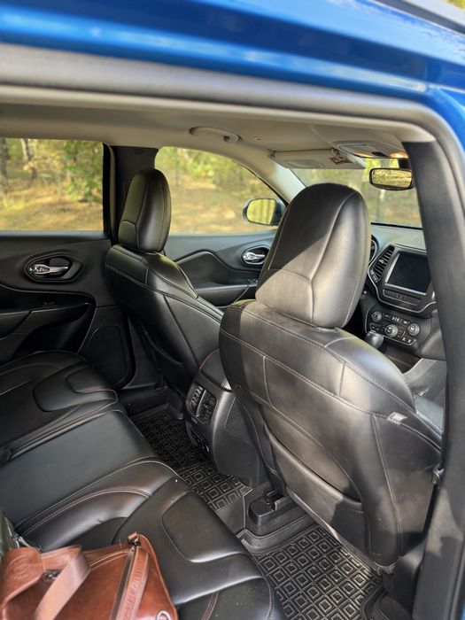 Продам Jeep Cherokee Trailhawk 2019 року