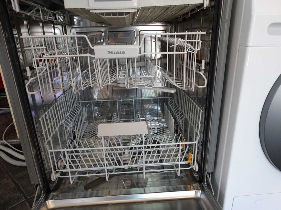 Zmywarka Miele do pełnej zabudowy G 6365 SCVi XXL 6 m-cy gwarancji