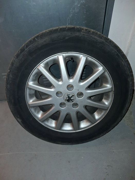 Alufelgi z oponami 16 cali