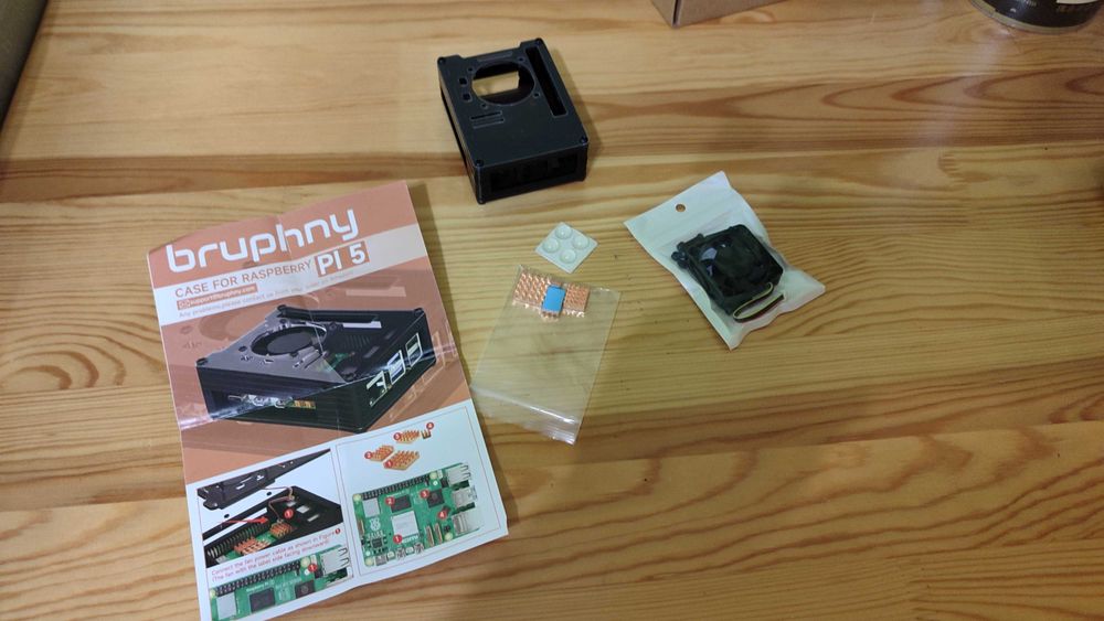 Корпус Bruphny для Raspberry Pi 5 с вентилятором и медными радиаторами