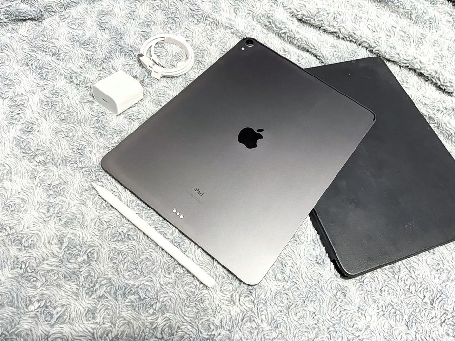 IPad Pro 12.9’ (3 gen) 64 gb, wi-fi + подарки! А1876