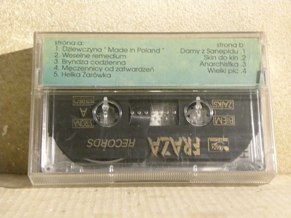 kaseta magnetofonowa Helka Żarówka dziewczyna made in poland