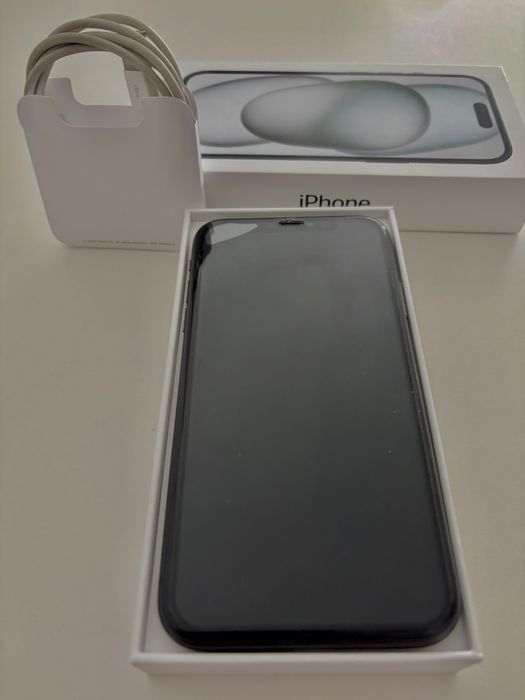 iPhone 11 64 GB, Like New64739834265475120