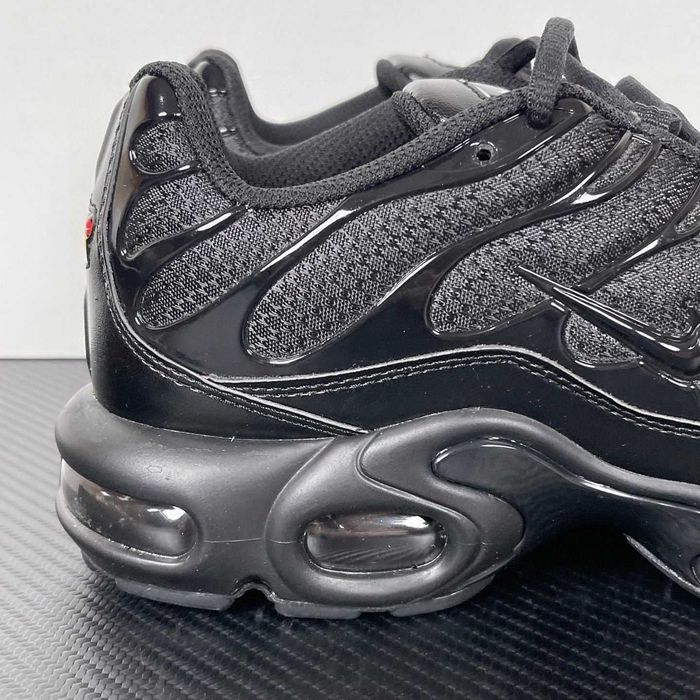 Nike Air Force Max TN Czarny R.42