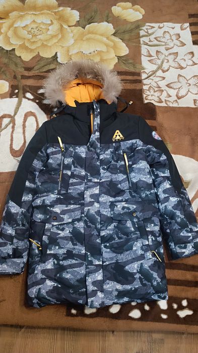 Продам підліткову куртку
