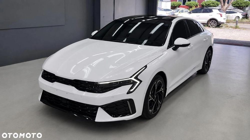 Kia K5 Kia K5 Signature z 2024