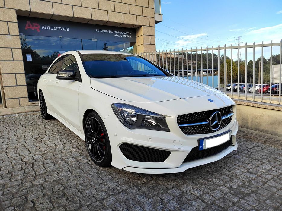 Mercedes CLA 200 AMG / Cx. Manual