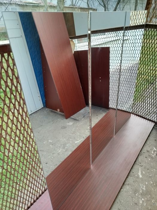 Дзеркало мебльове 111 × 42 см.  3шт