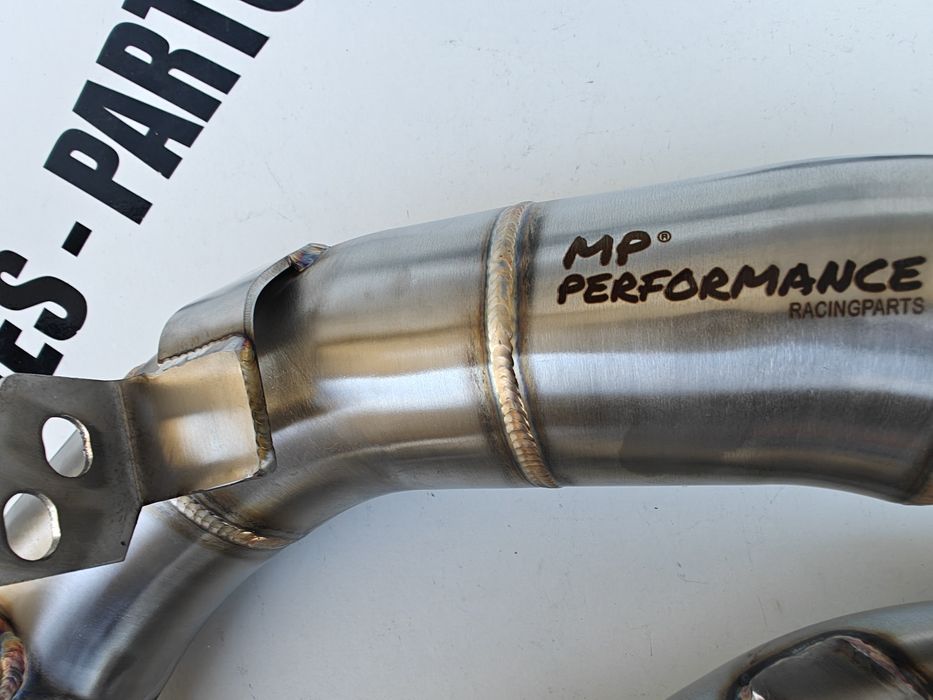Downpipe BMW F10 / F12 / F13 M5 M6 V8