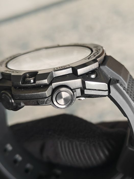 Casio G-Shock GST-B400BB-1AER