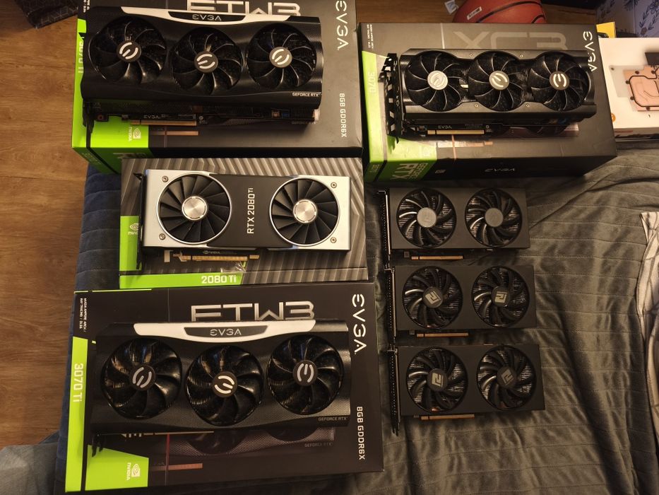 Vendo várias gráficas avariadas!64752024179075120