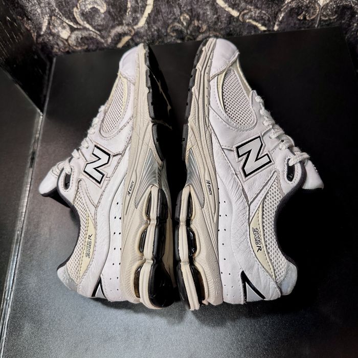 Кроссовки New Balance 2002R Atlas Lemon Haze 990 530 725