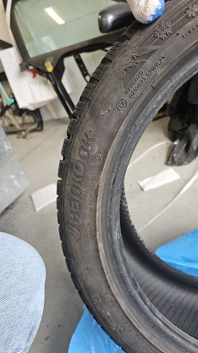 Opony Hankook Winter i*cept evo3 225/45/R18