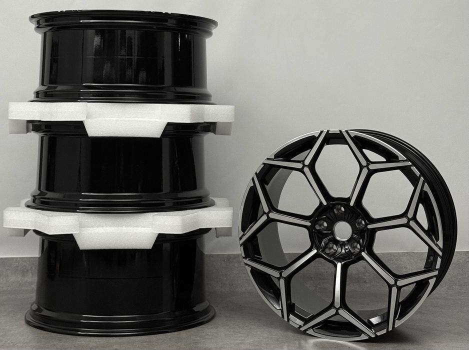 Lamborghini Urus Performance Felgi Rims Felgen 23”