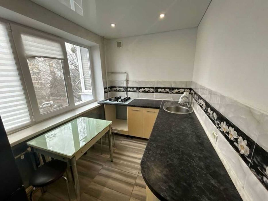 Сдается 2-комнатная квартира на Артема