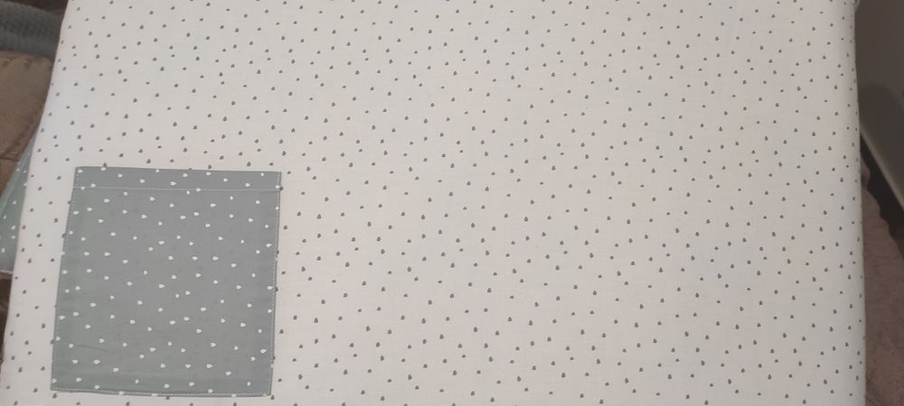 Contorno de cama bebé