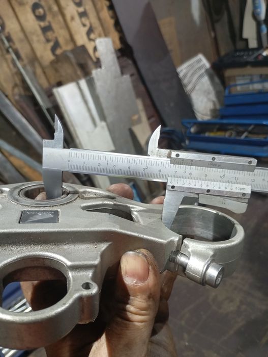 Траверса вилки HONDA