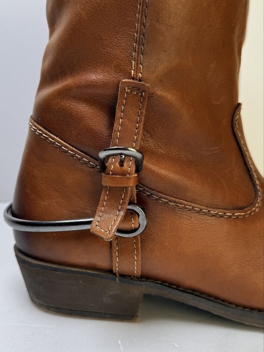 Kozaki skórzane Tamaris klasyczne casual z klamrą r 40