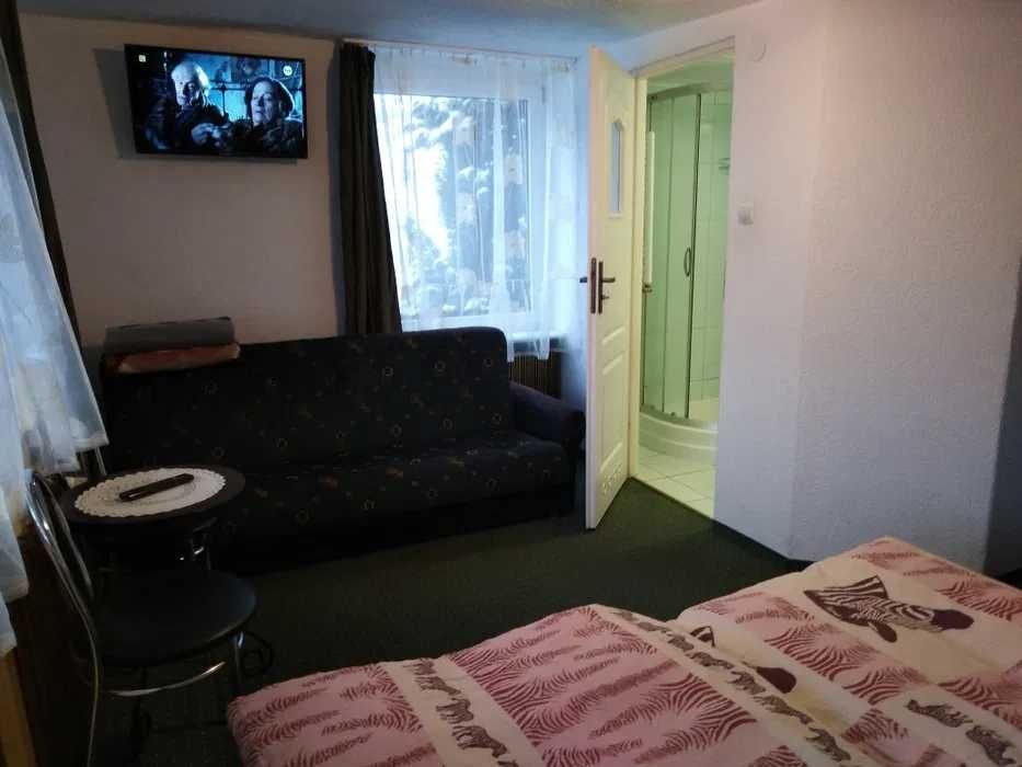 Męcikówka Noclegi kwatery pokoje Szczyrk, sauna jacuzzi tężnia