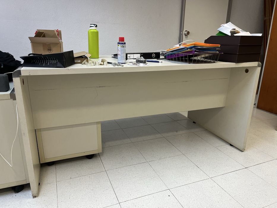 Mesa de escritórioo