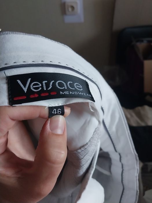 Чоловічий костюм приблизно 50-52 розміру