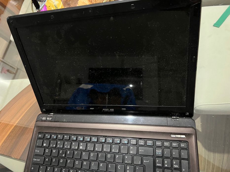Portatil Asus K52j