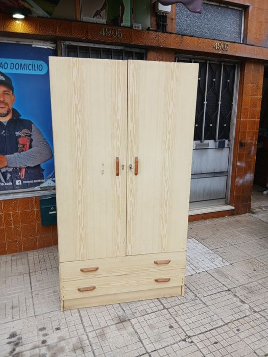 Roupeiro 2 portas e 2 gavetas com espelho