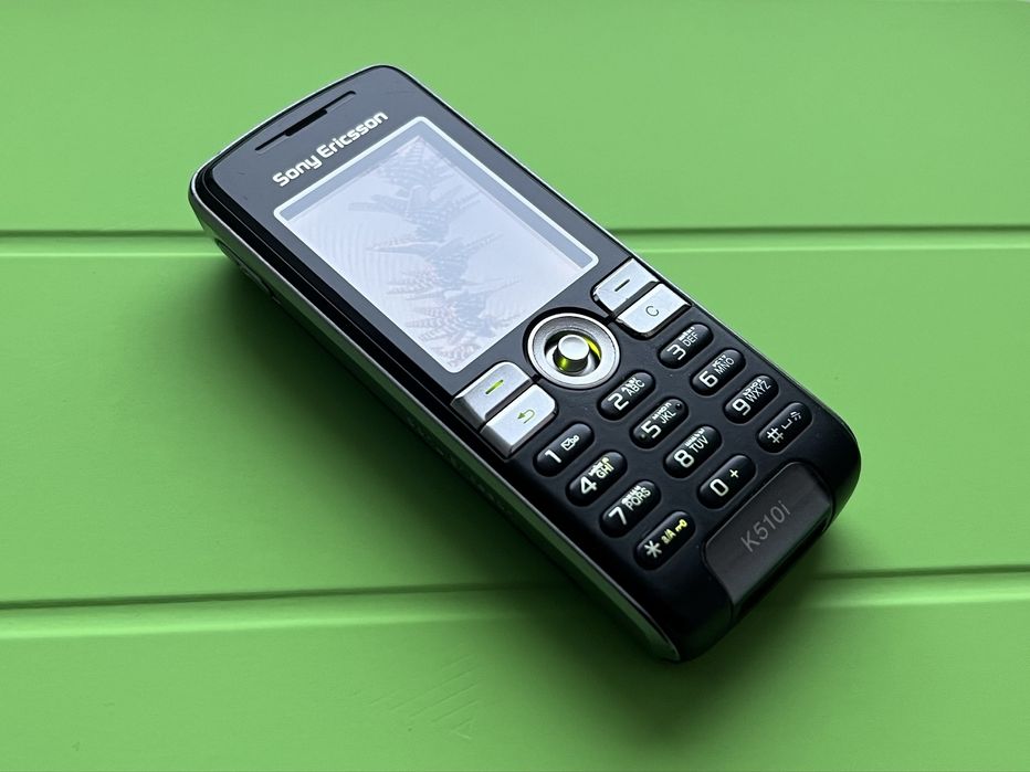 Sony Ericsson k510i Midnight Black (идеал)