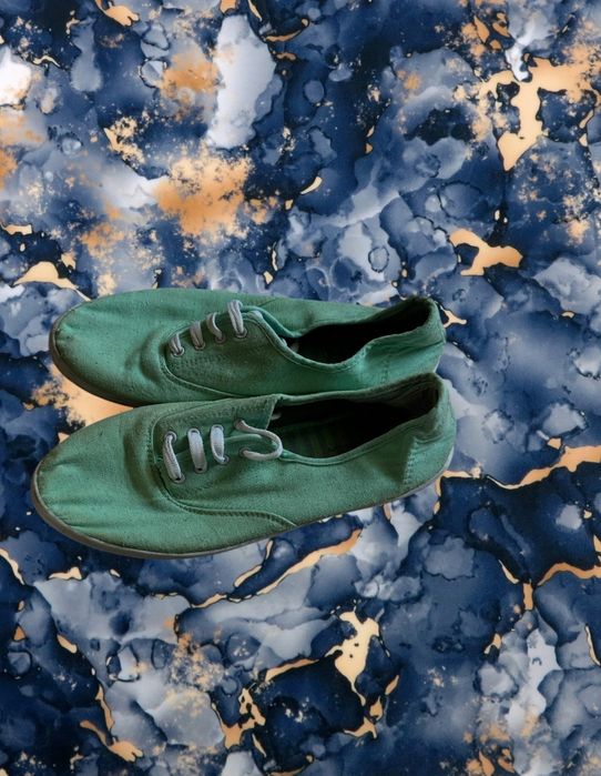 Buty damskie. Trampki. Rozmiar 41