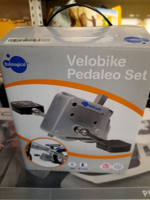 Bicicleta rosa imaginarium para criança.