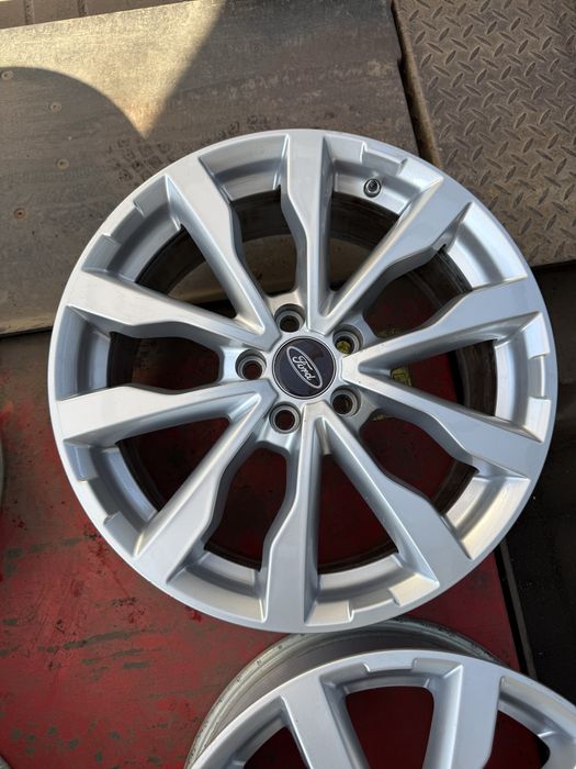 5x108 Felgi Aluminiowe 18 Ford Kuga Mondeo S-max Volvo XC60 V60