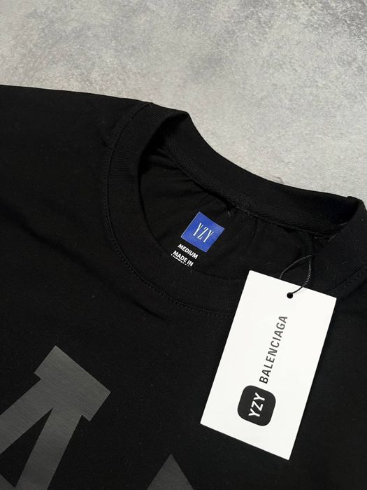 Знижка! Футболка Yeezy Gap Balenciaga с бирками