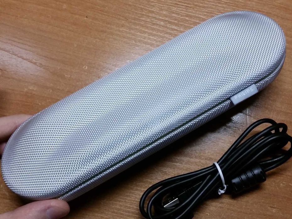 USB-футляр Philips HX9210 с подзарядкой щётки DiamondClean Sonicare