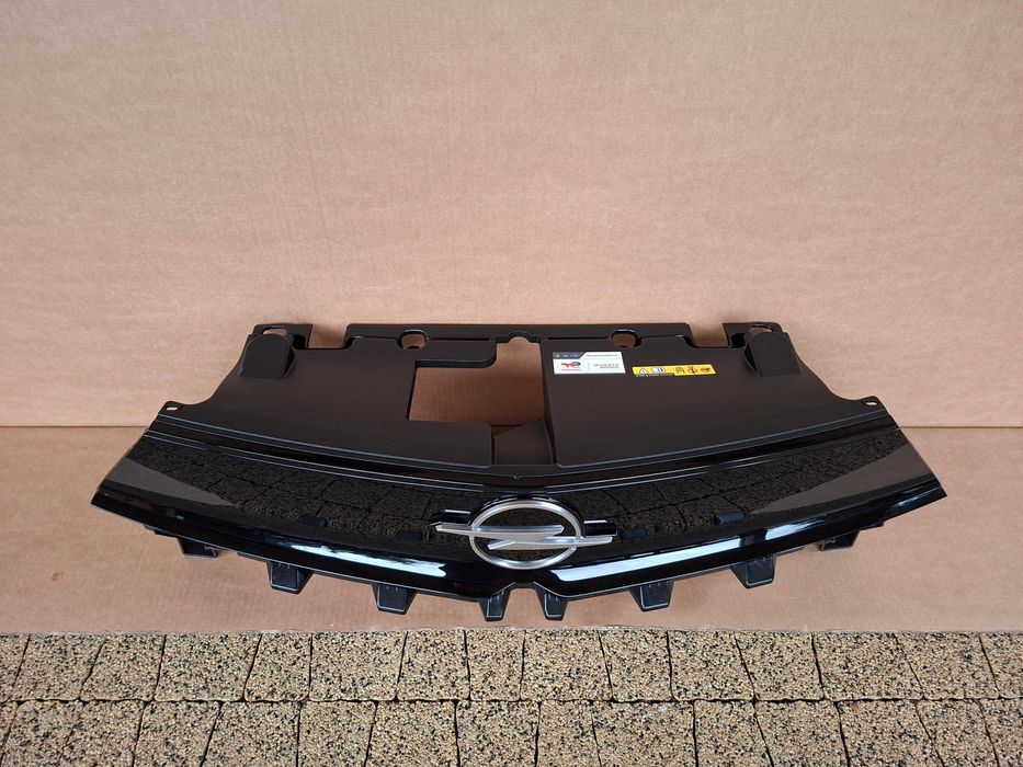 opel mokka b lift 2024> grill atrapa