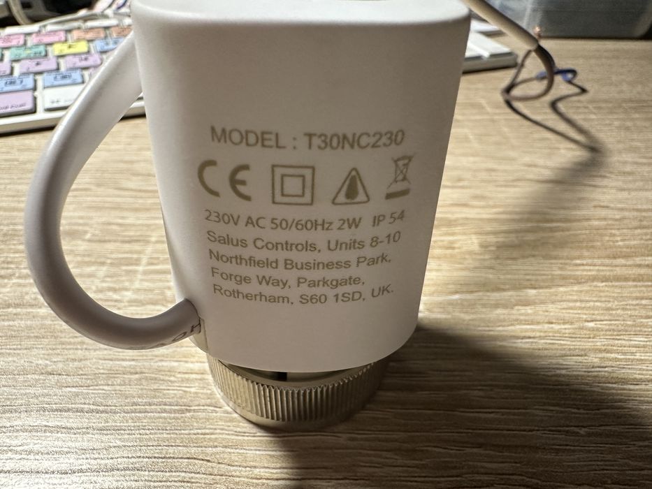 Siłownik Salus T30NC230