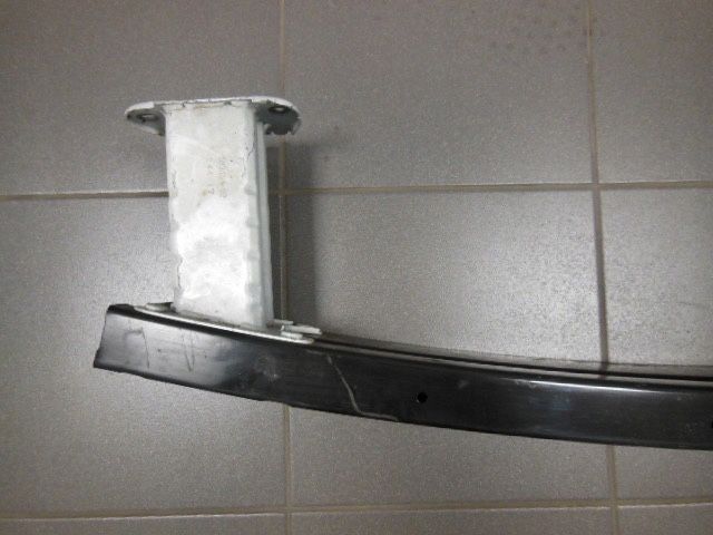 Nissan x-trail t32 підсилювач  заднього бампера