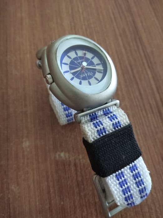 Zegarek "Titanik" na baterię