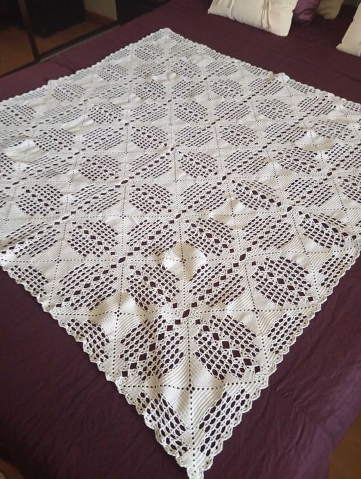 Toalha de renda quadrada
