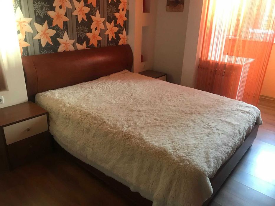 Здається 3-кімнатна квартира в р-ні залізничного вокзалу, гарний стан.