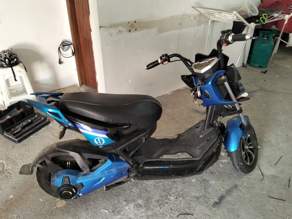 Vendo mota elétrica como nova